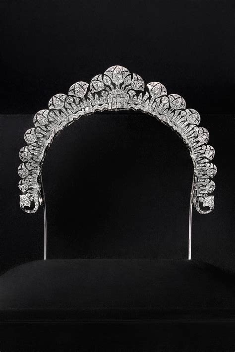 cartier tiara|cartier halo tiara meaning.